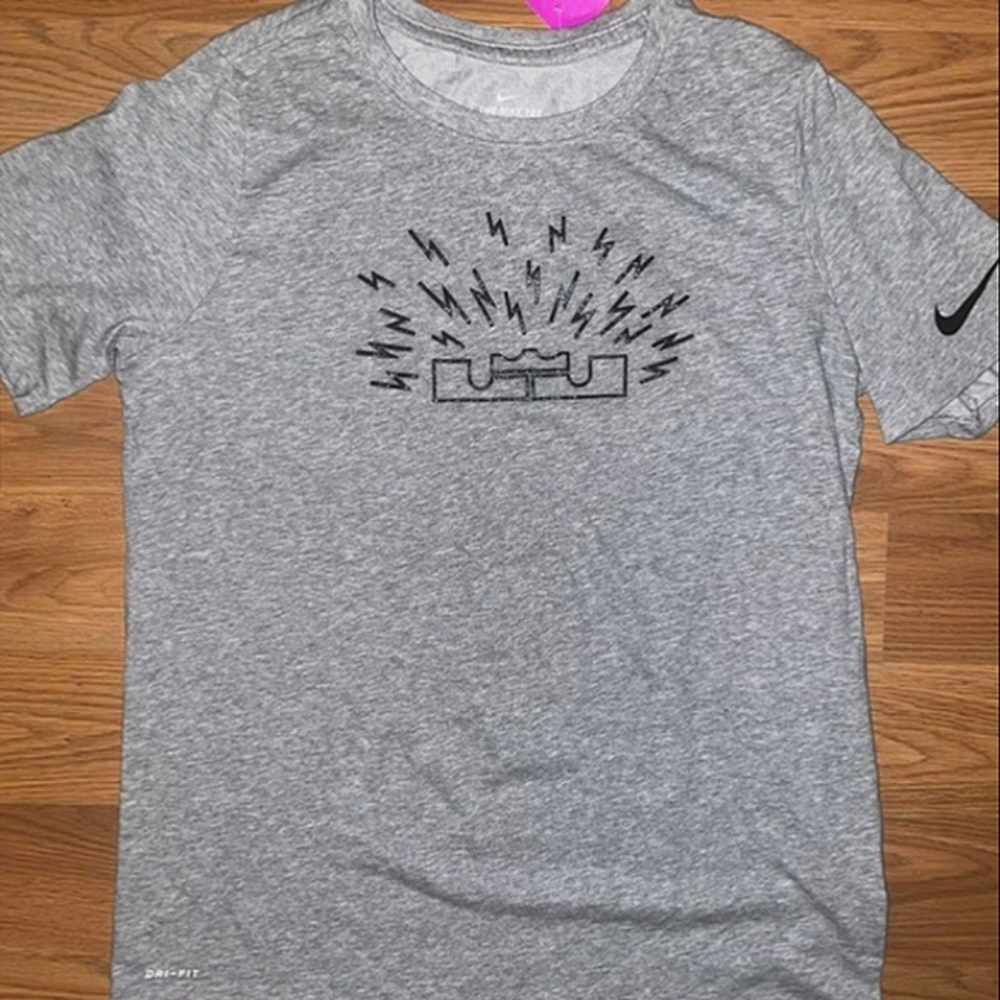Nike Kids T Shirt